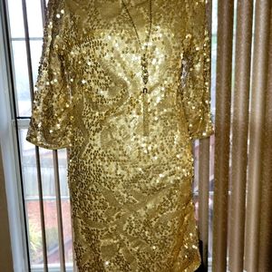 Gorgeous Gold sequined dress